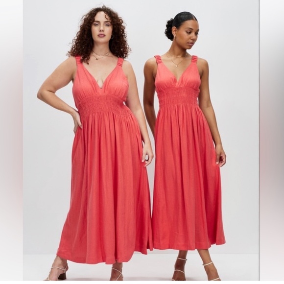 NWT Abercrombie Sleeveless Smocked Red Maxi Dress - Picture 2 of 2